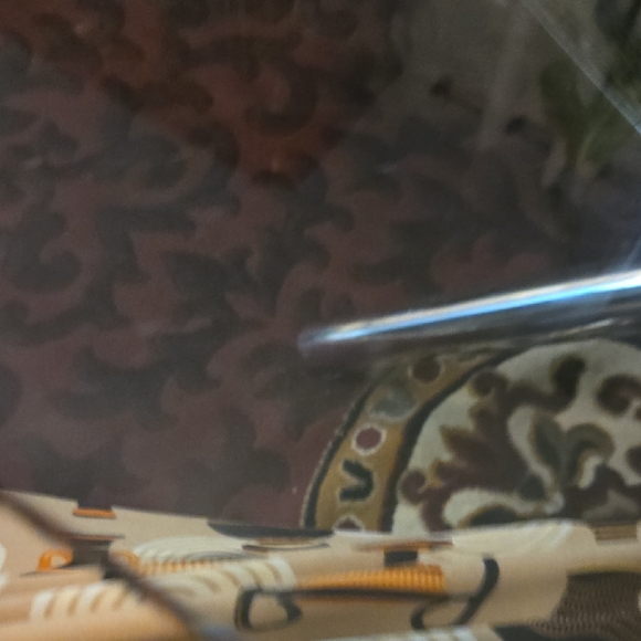 Elegant Silver Heart Pendant Necklace - Picture 7 of 7